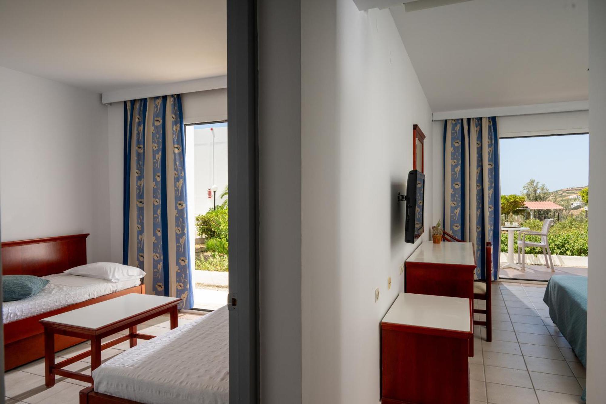 Mare Village Ierapetra  Phòng bức ảnh