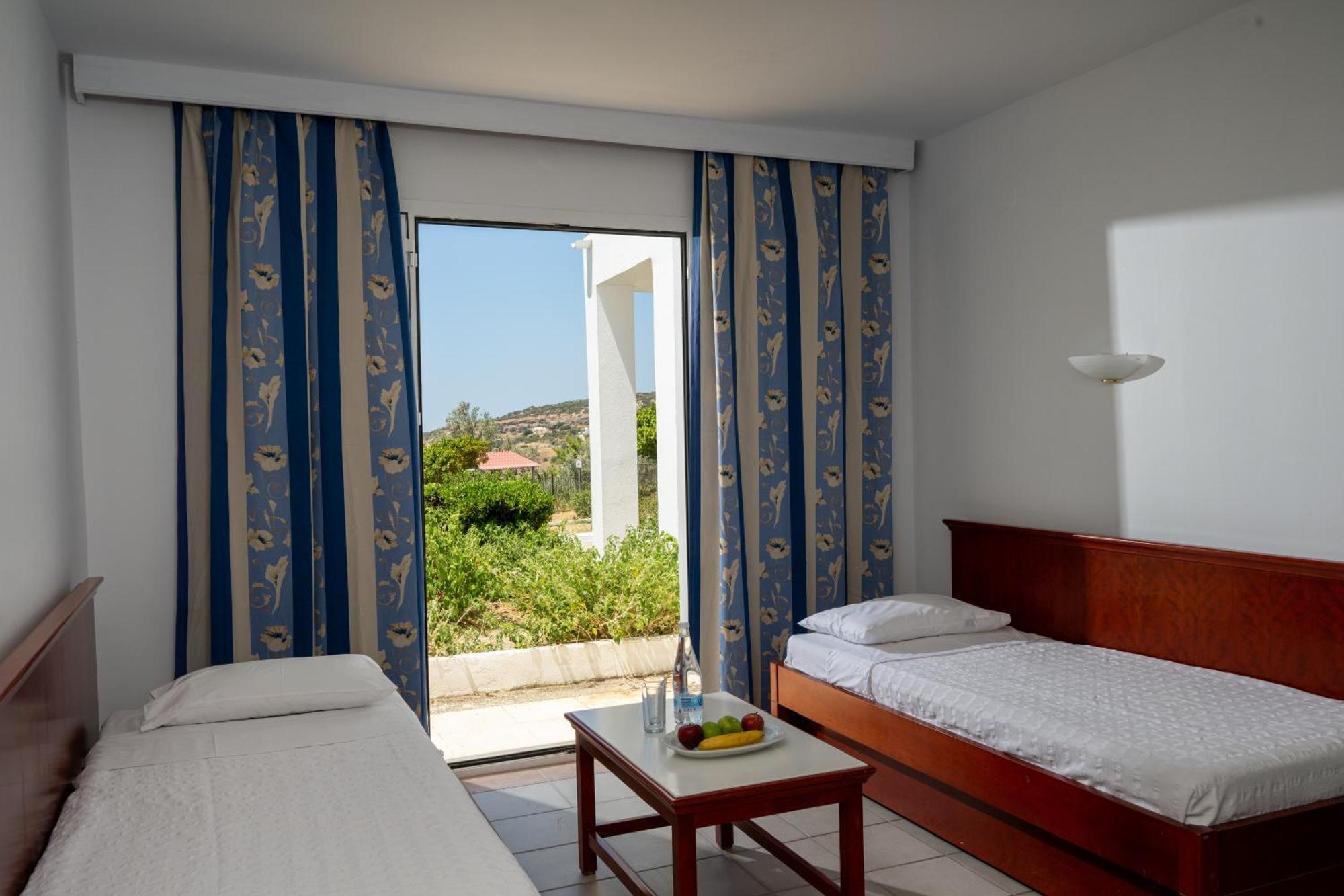 Mare Village Ierapetra  Phòng bức ảnh